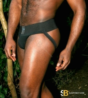 Gay Escort Thyrone 38yr - exhibitionism