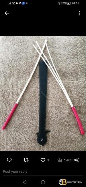 Bisexual Escort Adam 50yr - trios