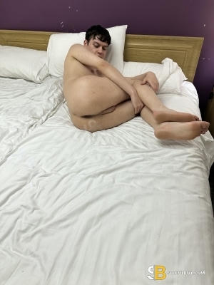 Gay Escort Hope 23yr - trios