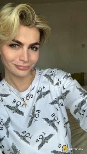 Gay Escort British Ryo 21yr - always safe sex