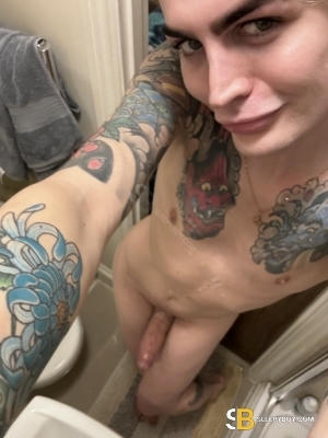 Gay Escort British Ryo 21yr - gangbang