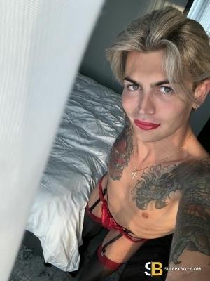 Gay Escort British Ryo 21yr - cum eating