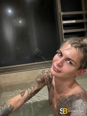 Gay Escort British Ryo 21yr - trios