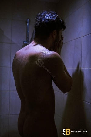 Gay Escort Aaron 28yr - massage