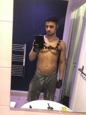 Gay Escort Aaron 28yr - roleplay