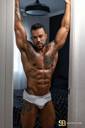 Bisexual Escort Davi_onlytopxxl 25yr - blowjob