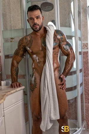 Bisexual Escort Davi_onlytopxxl 25yr - always safe sex