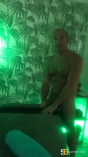 Escort Malemasseur -jamie 44yr - massage