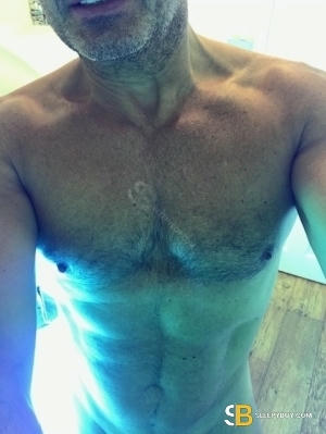 Escort Malemasseur -jamie 44yr - massage