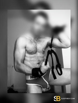 Gay Escort Liam 30yr - sauna