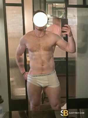 Gay Escort Sean 30yr - blowjob