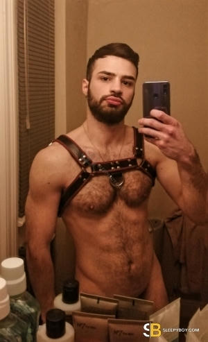 Gay Escort Davide 24yr - licking