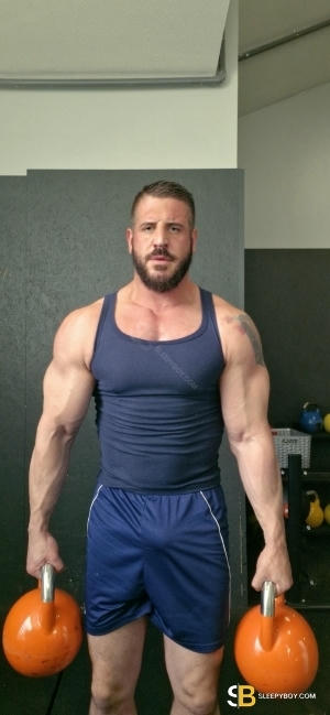 Gay Escort David C 36yr - trios