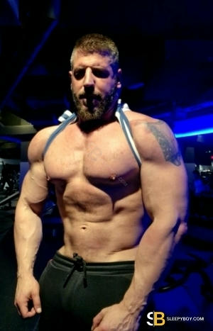 Gay Escort David C 36yr - double penetration