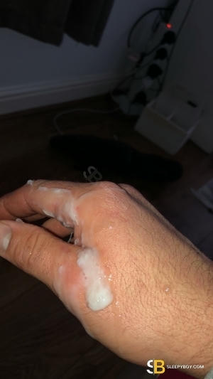 Gay Escort Jake 28yr - licking