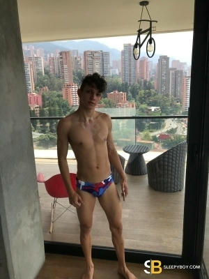 Escort Miguel 20yr - sucking