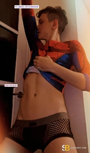 Gay Escort Derick 20yr - massage