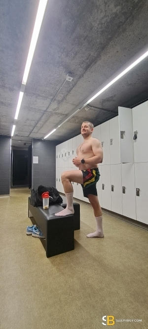 Gay Escort Joshua_big 33yr - trios