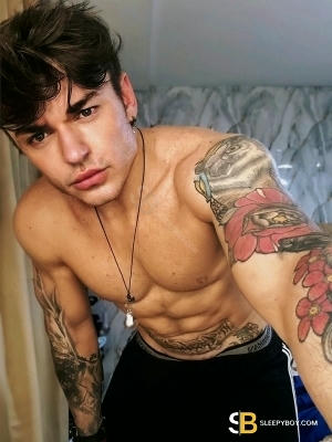 Bisexual Escort Vince Br 25yr - trios