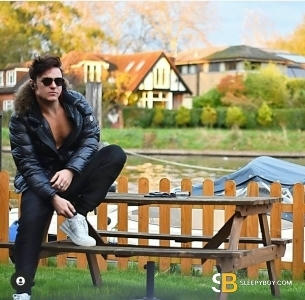 Bisexual Escort Vince Br 25yr - 69