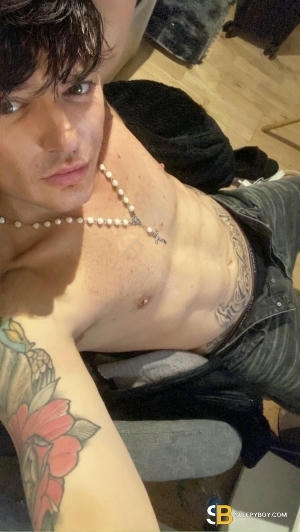 Bisexual Escort Vince Br 25yr - blowjob