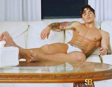 Bisexual Escort Vince Br 25yr - trios