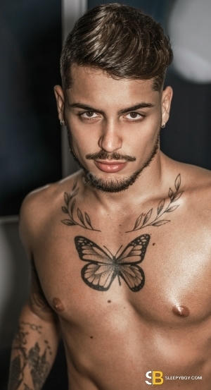 Gay Escort Tales_brazilian_xxl 22yr - always safe sex