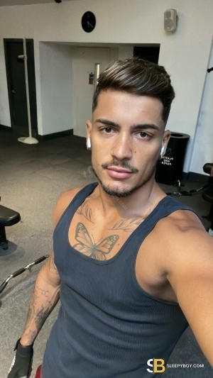 Gay Escort Tales_brazilian_xxl 22yr - always safe sex