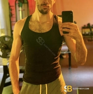 Gay Escort Adriano 30yr - massage