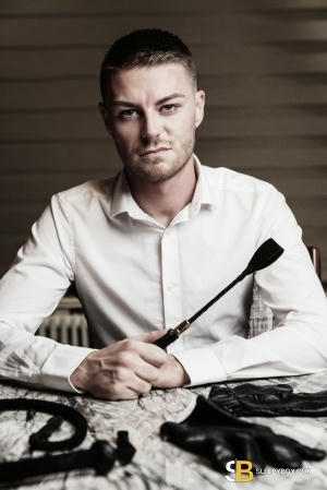 Bisexual Escort Grey 24yr - massage