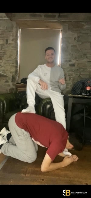 Bisexual Escort Grey 25yr - massage