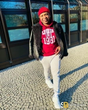 Gay Escort Prince 33yr - licking