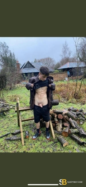 Escort Danny 18yr - licking