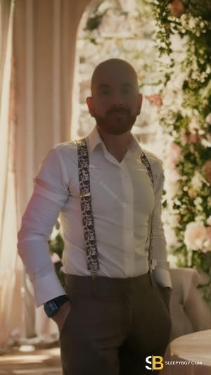 Gay Escort Tomasz 40yr - blowjob