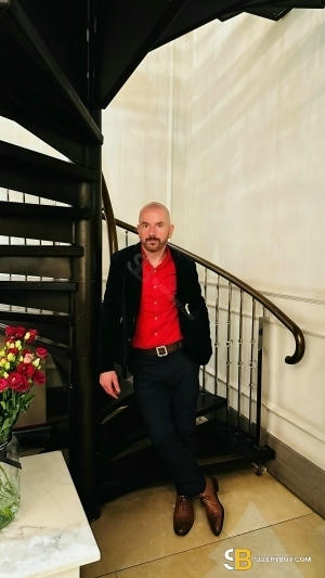 Gay Escort Tomasz 40yr - blowjob