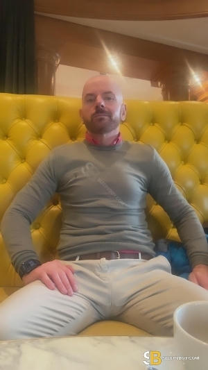 Gay Escort Tomasz 40yr - massage