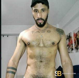 Gay Escort Alan Masseur Brazilian Guy E.c 41yr - trios