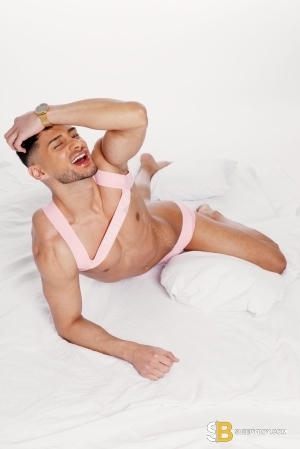 Bisexual Escort Patrik 26yr - masseur