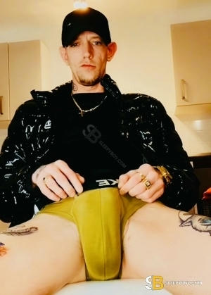 Gay Escort Rhys 29yr - masseur