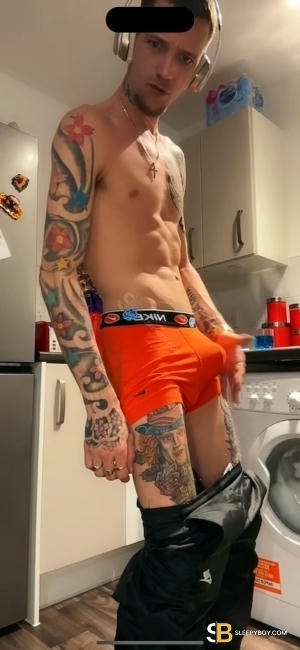 Gay Escort Rhys 29yr - massage