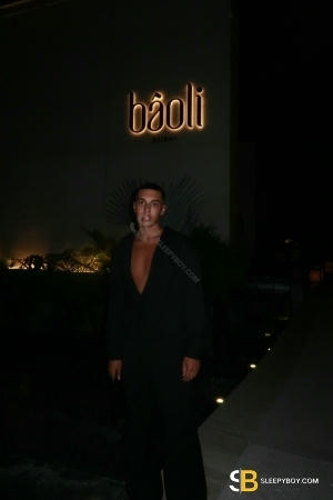 Gay Escort Vipteddyjoex 20yr - sucking