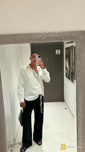 Gay Escort Vipteddyjoex 20yr - licking