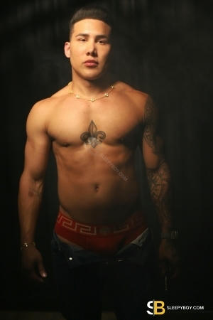 Bisexual Escort Chris_xl 27yr - exhibitionism