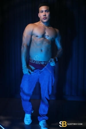 Bisexual Escort Chris_xl 27yr - exhibitionist