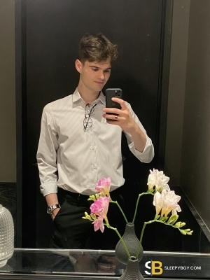 Gay Escort Jay 19yr - double penetration