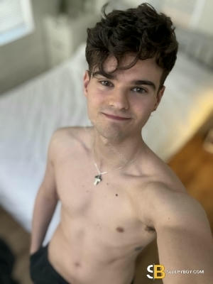 Gay Escort Jay 20yr - trios