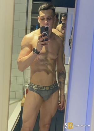 Gay Escort Marcello 22yr - always safe sex