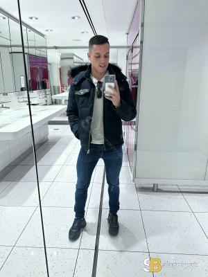 Gay Escort Marcello 23yr - muscle