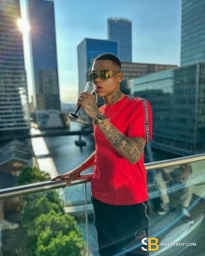 Gay Escort Leonardo Baiano 26yr - spitting