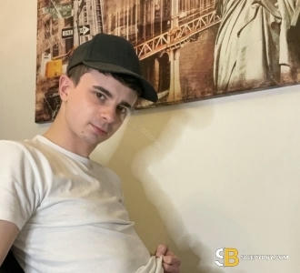 Gay Escort Felix Hanan 25yr - gangbang